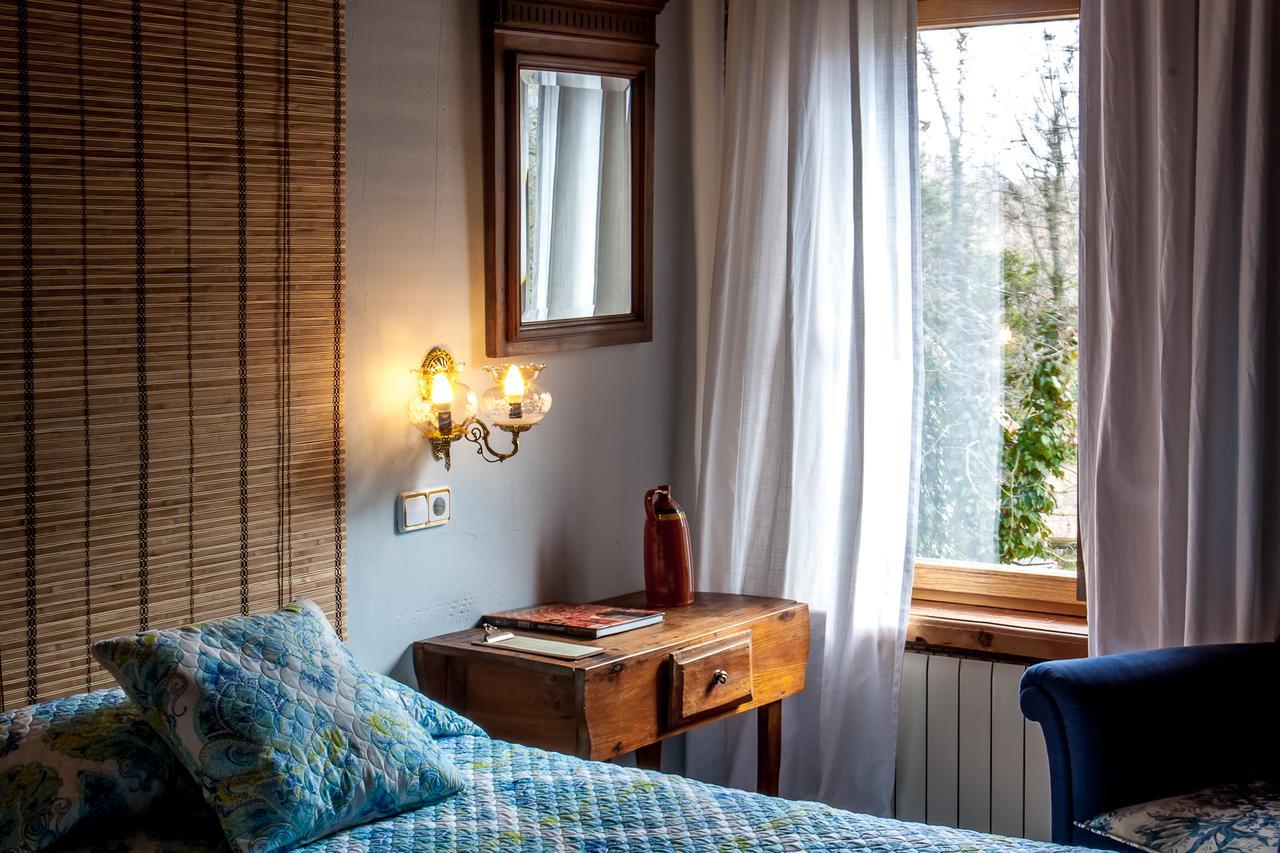 Hotel Enclave Soria Herreros Zewnętrze zdjęcie